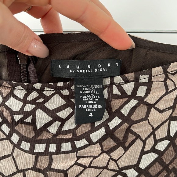 Laundry brown flowy silk maxi skirt size 4 - Picture 10 of 10